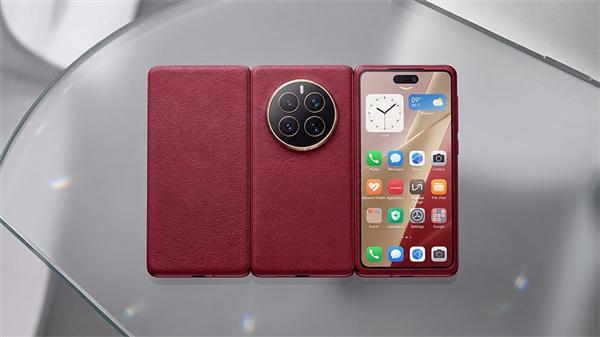 Lộ diện ảnh dựng Huawei Mate XT2: Gập ba hình chữ U