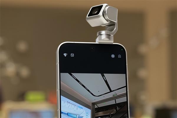 Honor Robot Phone được cấp bằng sáng chế cho các linh kiện khiến đối thủ không thể sao chép