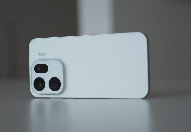Đại chiến flagship tháng 9 bùng nổ sớm: Huawei Mate90, iPhone18 dẫn đầu, 6 ông lớn đồng loạt chốt lịch ra mắt
